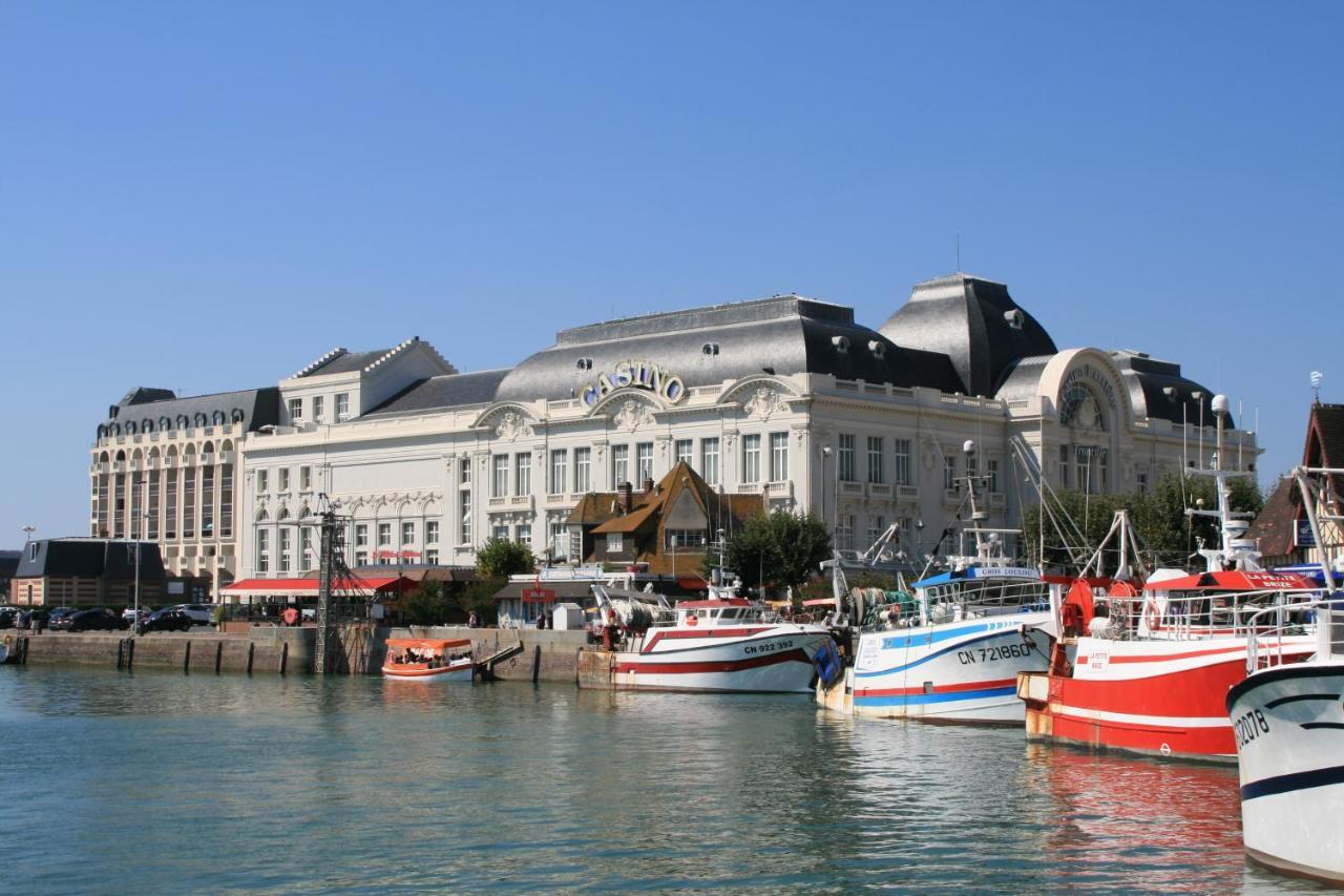 Studio En Plein Coeur De Trouville Exteriér fotografie